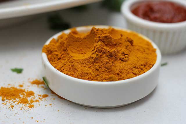 benefits of turmeric in hindi